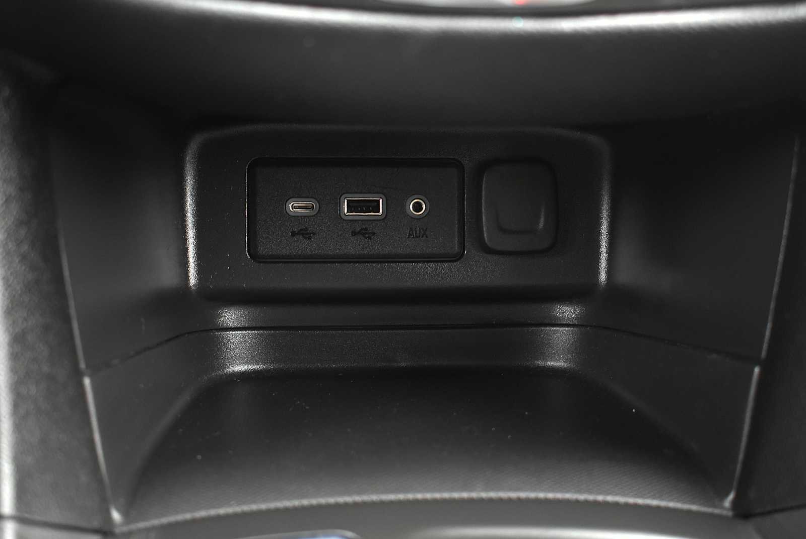 Used 2023 Chevrolet Equinox LT image 20