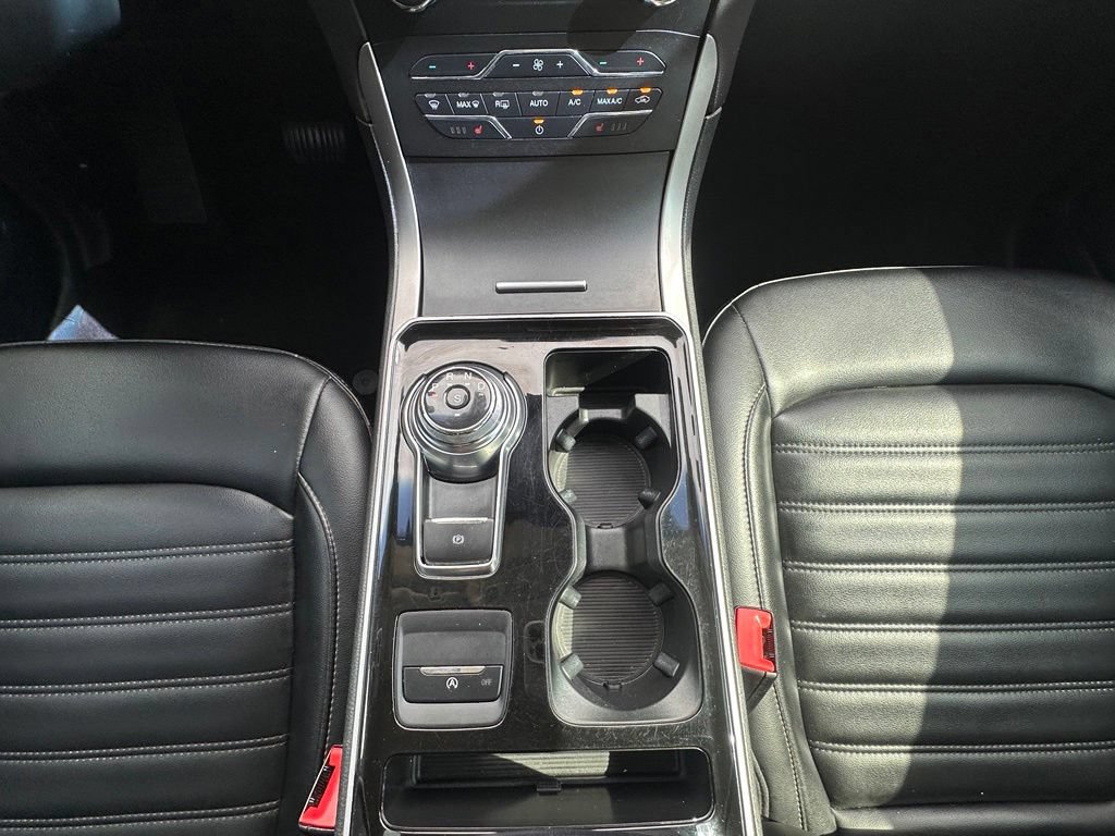 Used 2020 Ford Edge SEL FWD image 21