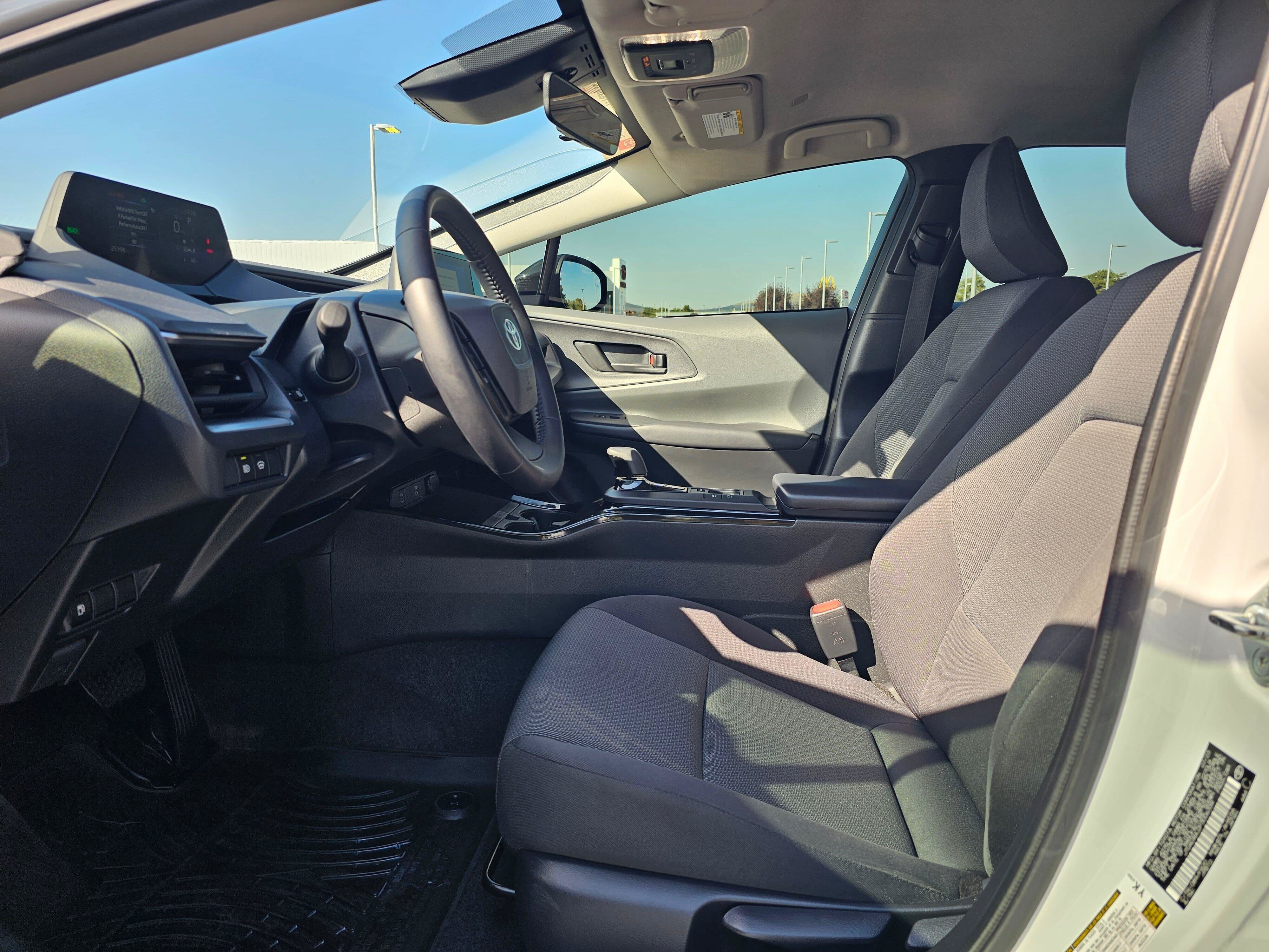 Certified 2023 Toyota Prius LE AWD/4WD image 19