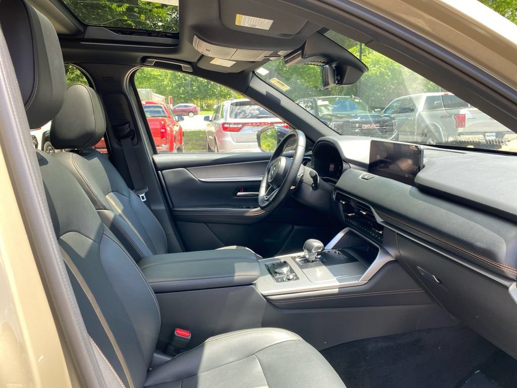 Used 2025 MAZDA CX-70 Plug-In Hybrid w/ Premium Plus AWD/4WD image 46