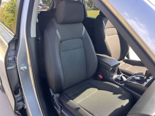 Used 2025 Honda CR-V EX image 12