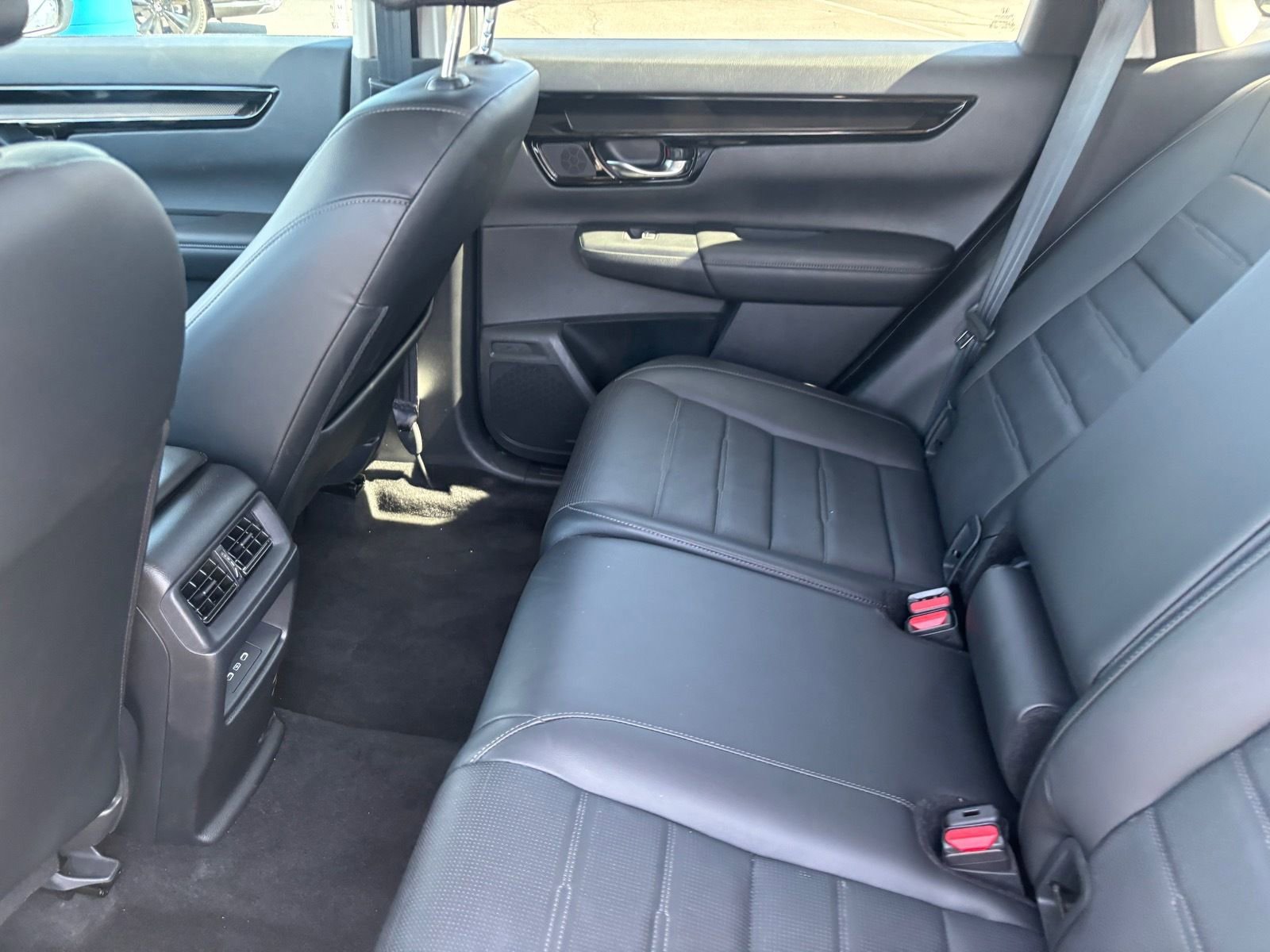 Used 2025 Honda CR-V EX-L image 18