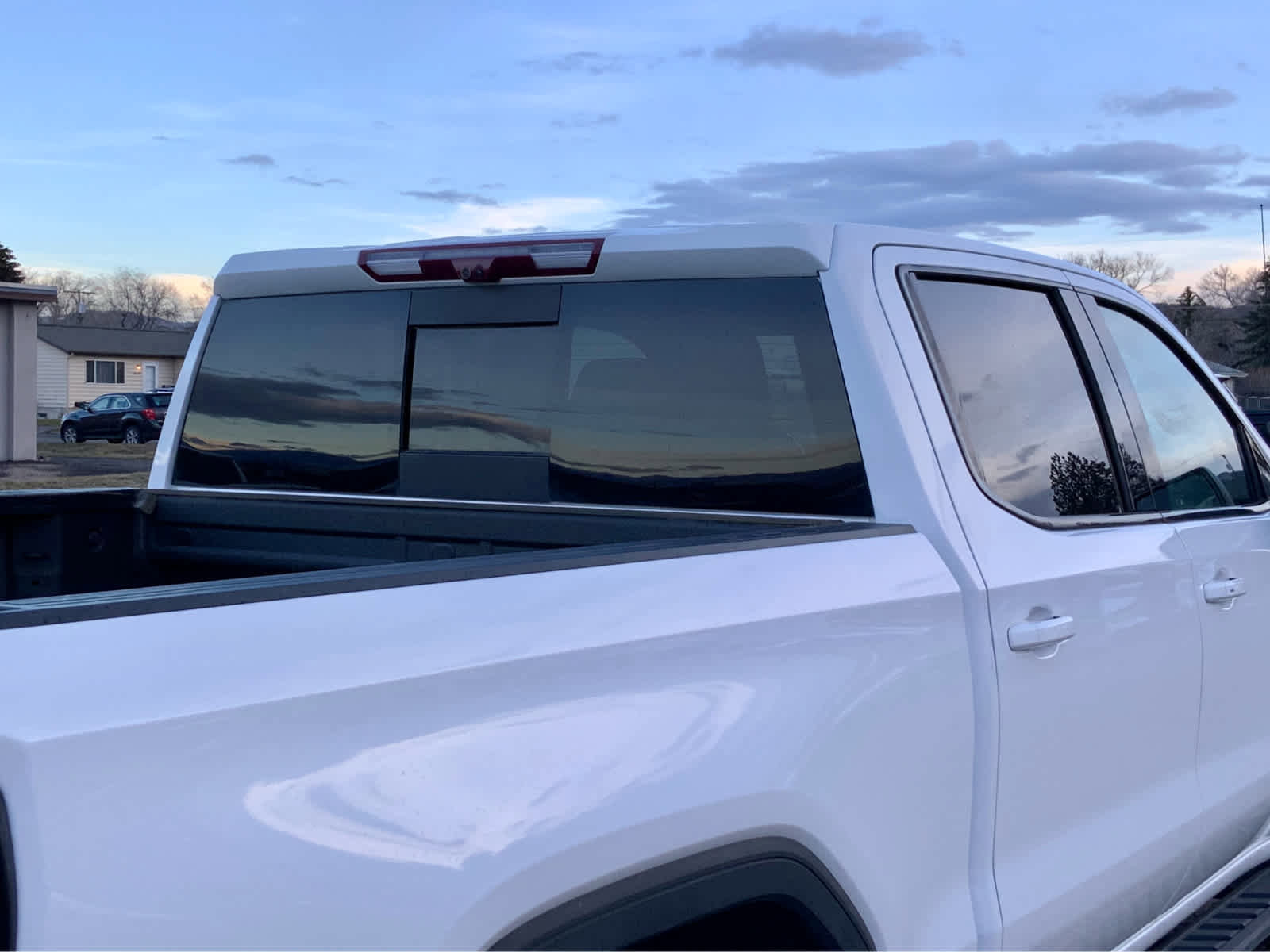 Used 2024 GMC Sierra 1500 AT4 w/ Technology Package image 12