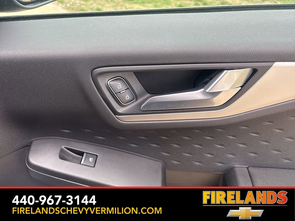 Used 2020 Ford Escape SE image 33