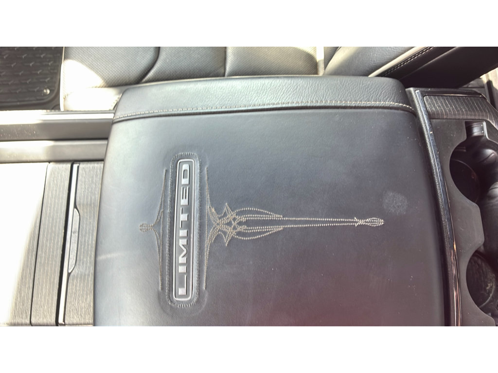 Used 2022 RAM 1500 Limited w/ Body-Colour Bumper Group AWD/4WD image 18