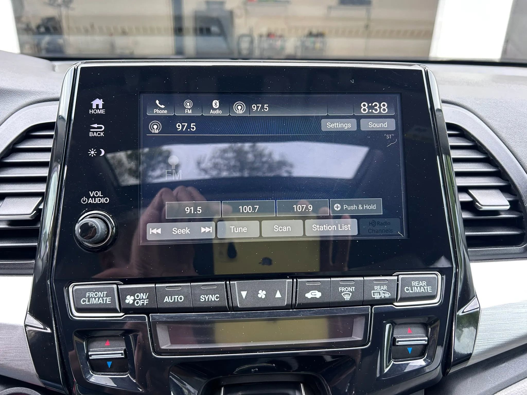 Used 2018 Honda Odyssey EX-L image 50
