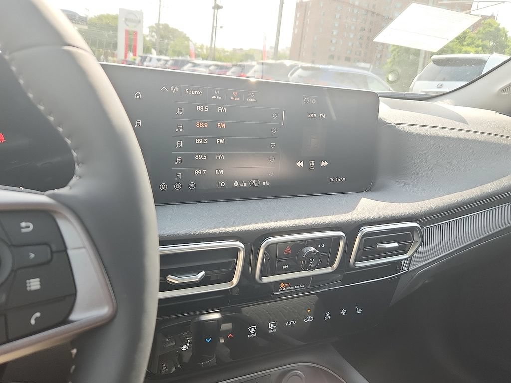 New 2026 Nissan Sentra SV FWD image 8