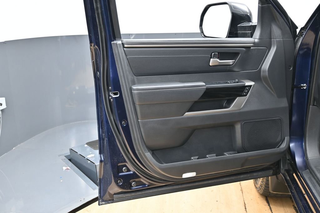 Used 2026 Toyota Tundra Limited AWD/4WD image 41