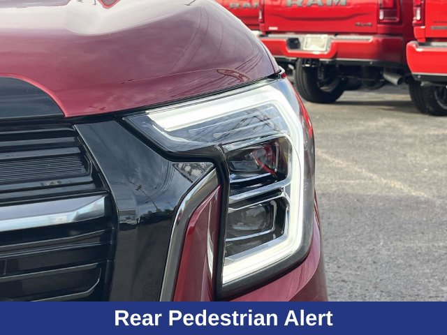 Used 2026 GMC Terrain AT4 w/ Convenience Package III AWD/4WD image 9