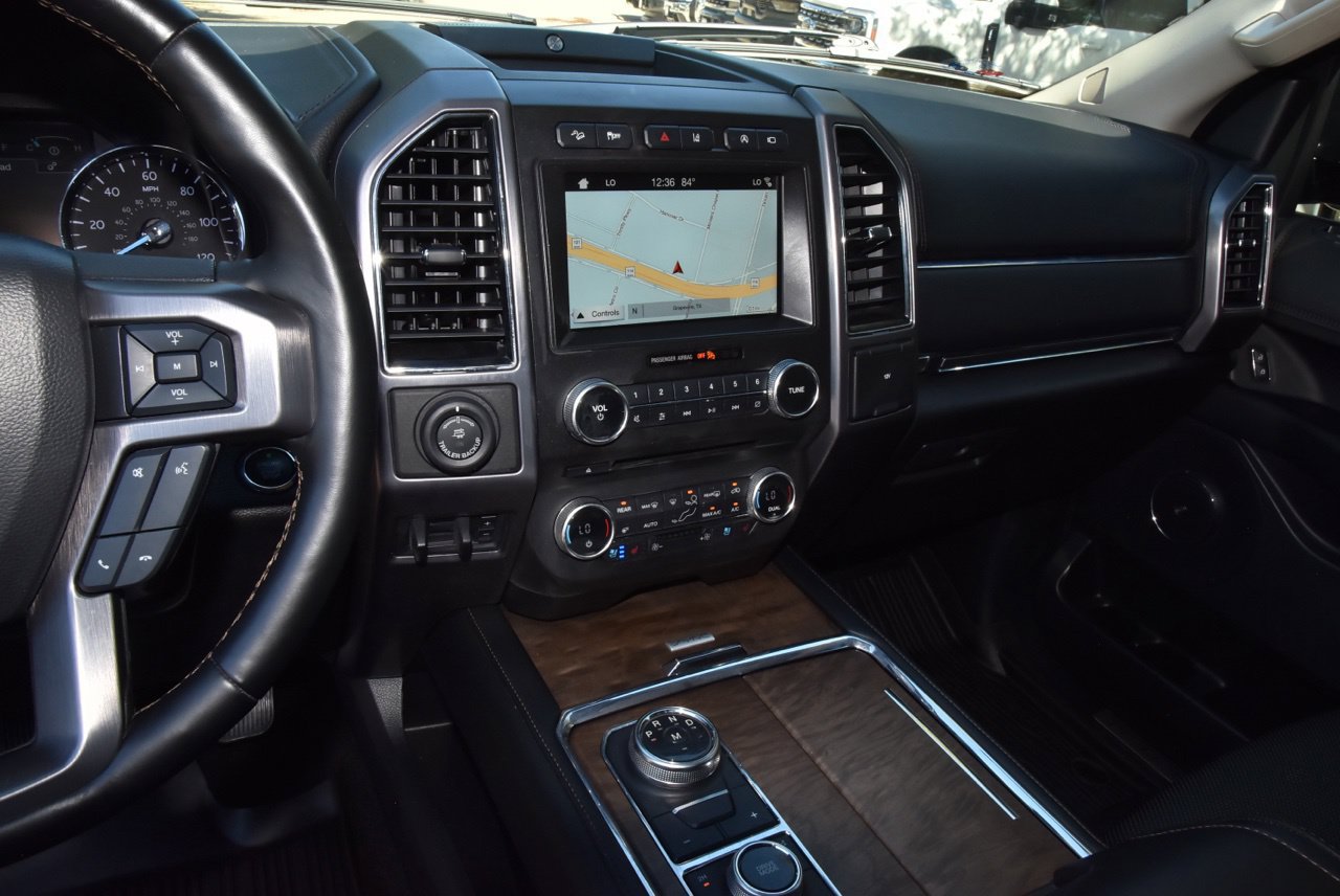 Used 2018 Ford Expedition Platinum AWD/4WD image 27