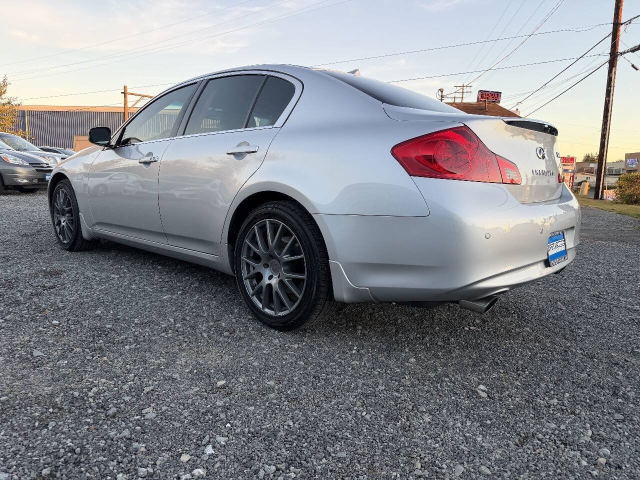 Used 2012 INFINITI G37 x Sedan w/ Premium Pkg AWD/4WD image 5