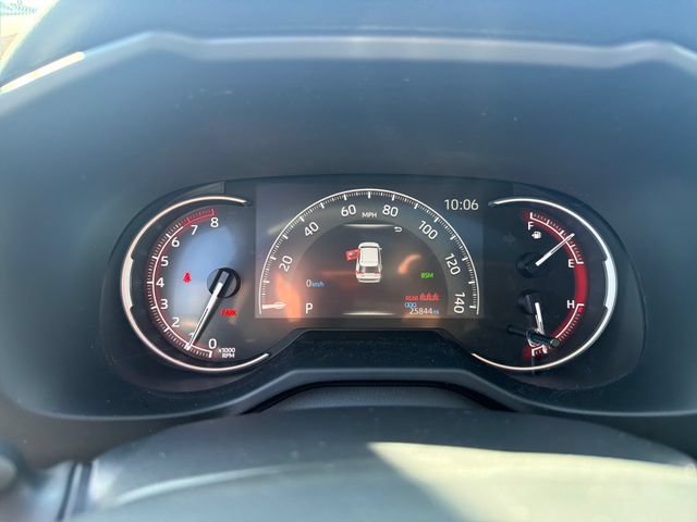 Used 2024 Toyota RAV4 XLE w/ Convenience Package AWD/4WD image 16