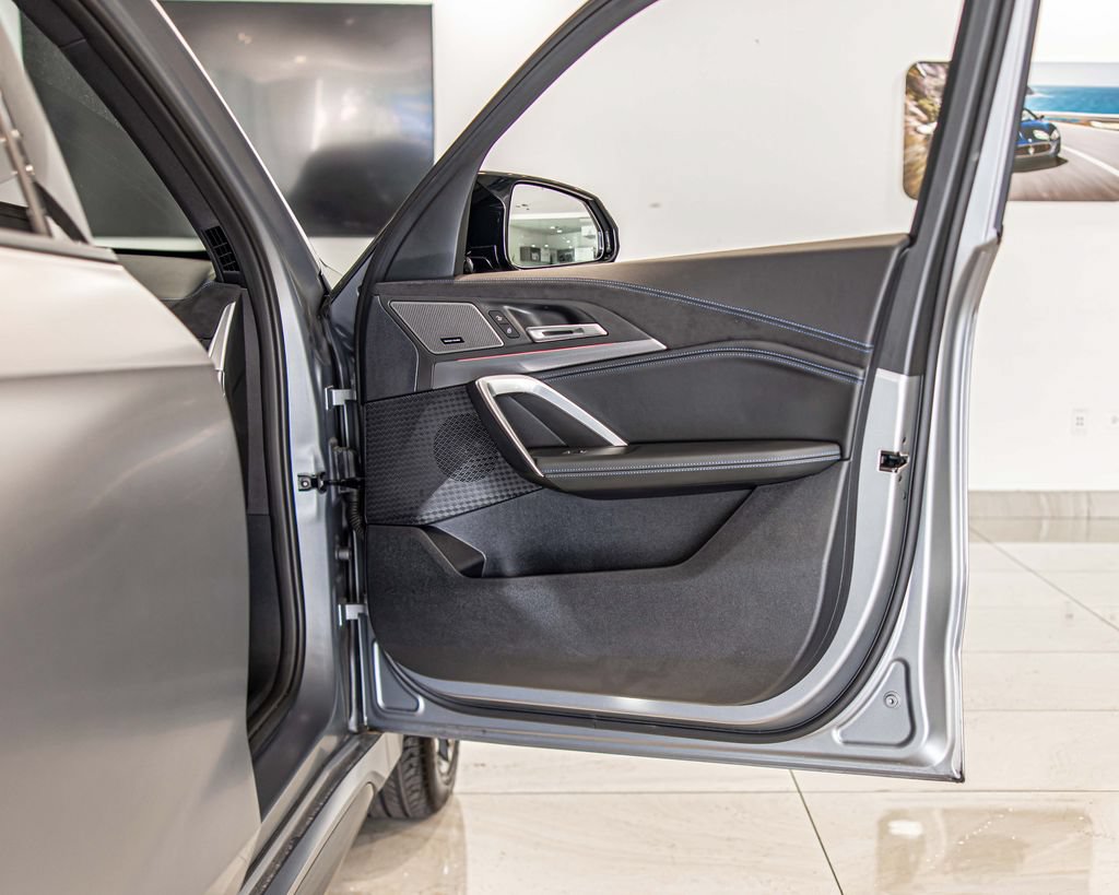 Used 2026 BMW X1 M35i AWD/4WD image 39