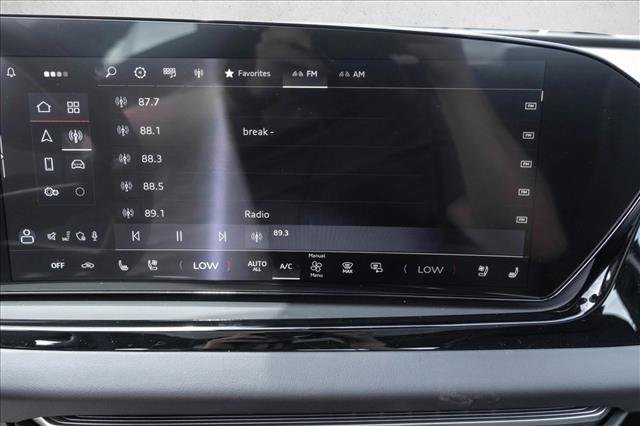 New 2026 Audi A6 Premium Plus AWD/4WD image 15