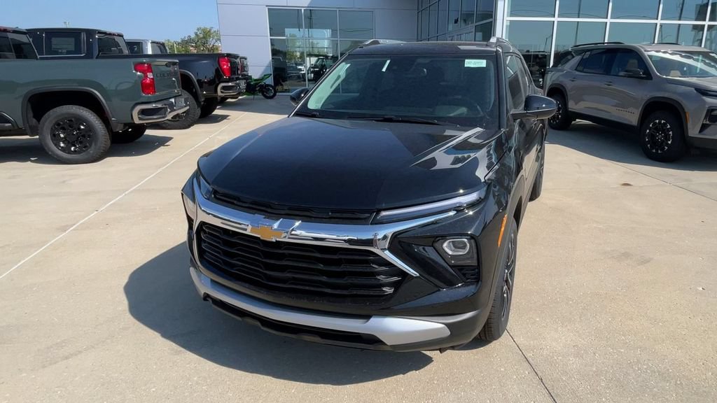 New 2026 Chevrolet TrailBlazer LT w/ Convenience Package AWD/4WD image 5