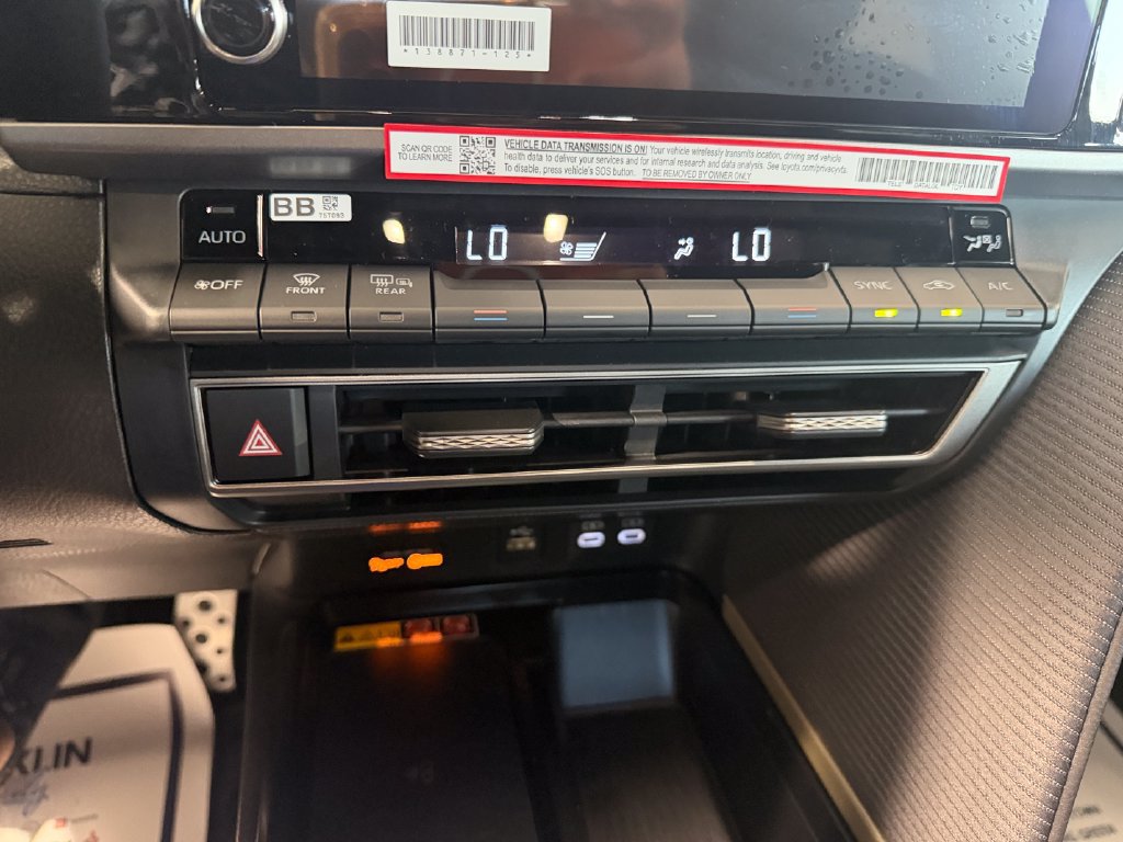 New 2026 Toyota Camry SE w/ Convenience Package FWD image 14