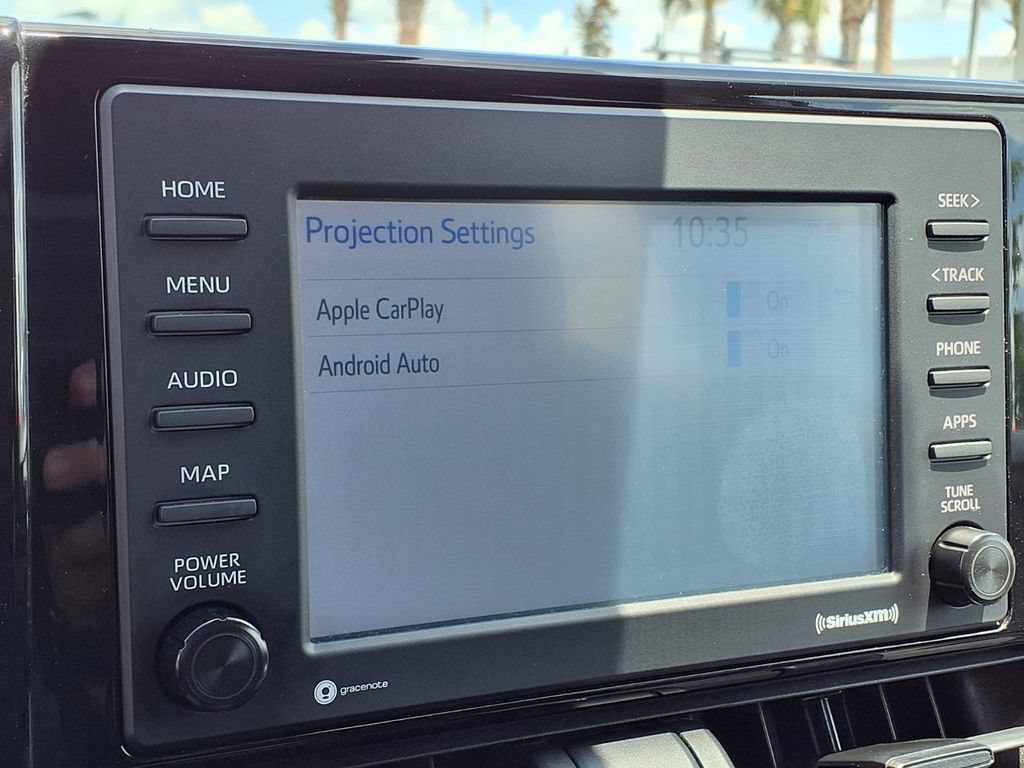 Used 2021 Toyota RAV4 LE AWD/4WD image 27