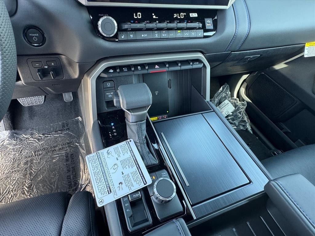 New 2026 Toyota Tundra Platinum AWD/4WD image 19