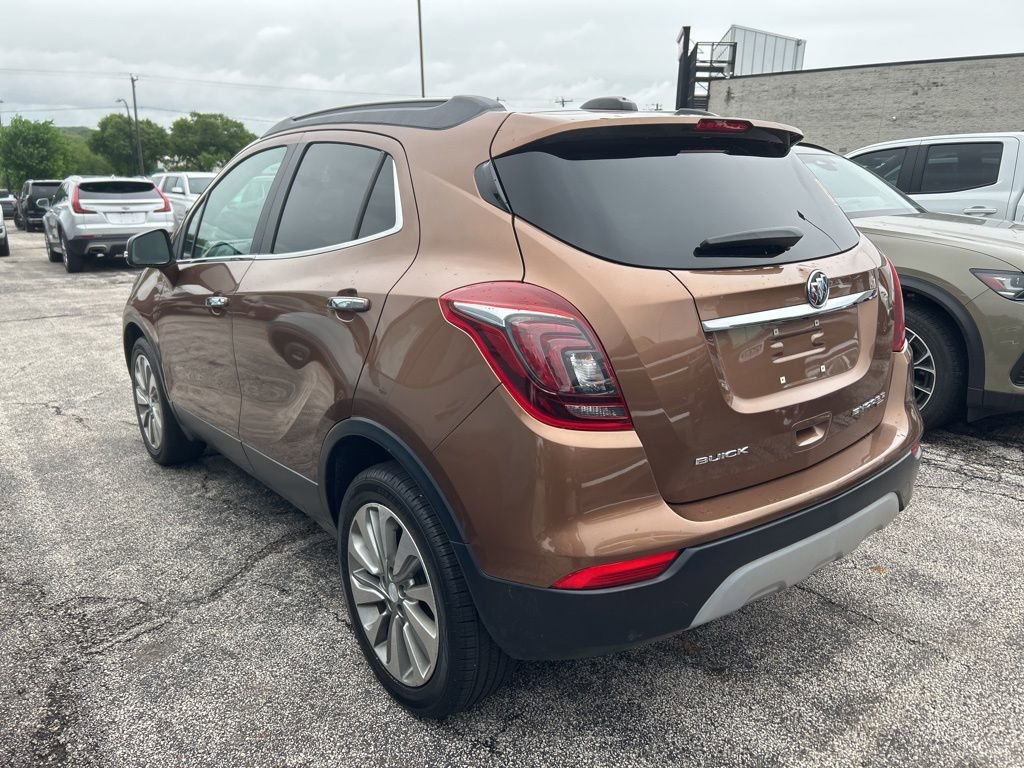 Used 2017 Buick Encore Essence AWD/4WD image 6