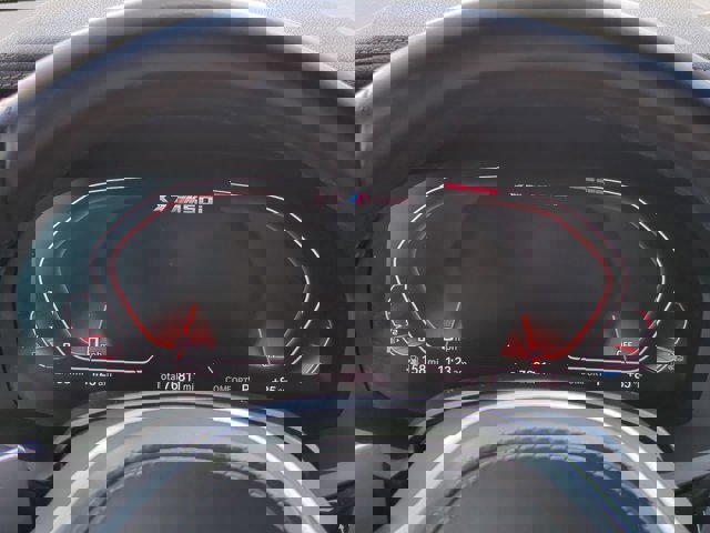 Used 2021 BMW X7 M50i w/ Cold Weather Package image 28