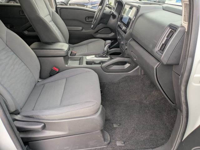Used 2025 Nissan Frontier S RWD image 27