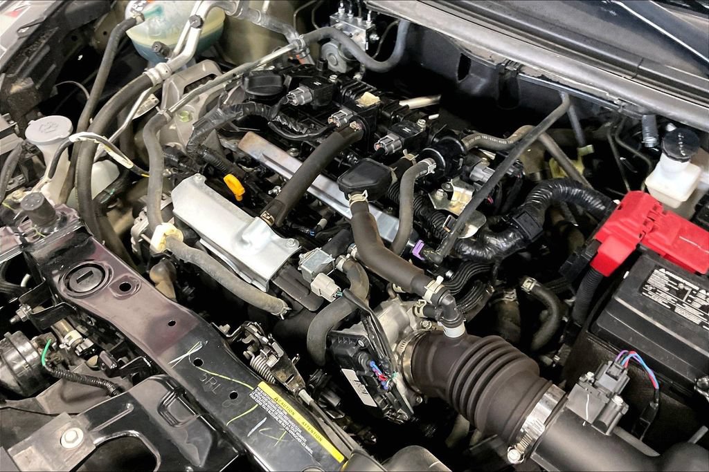 Used 2025 Nissan Versa SV FWD image 27