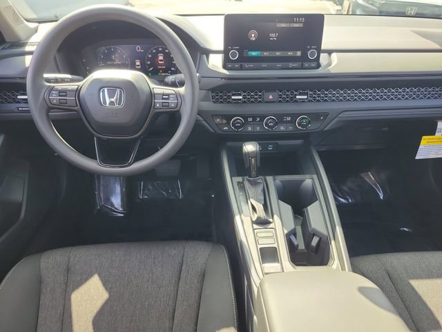 Certified 2025 Honda Accord SE image 9