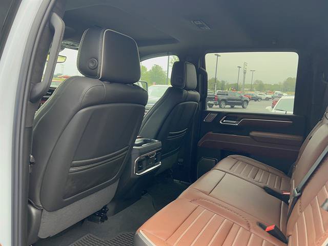 New 2026 GMC Sierra 2500 Denali Ultimate AWD/4WD image 14