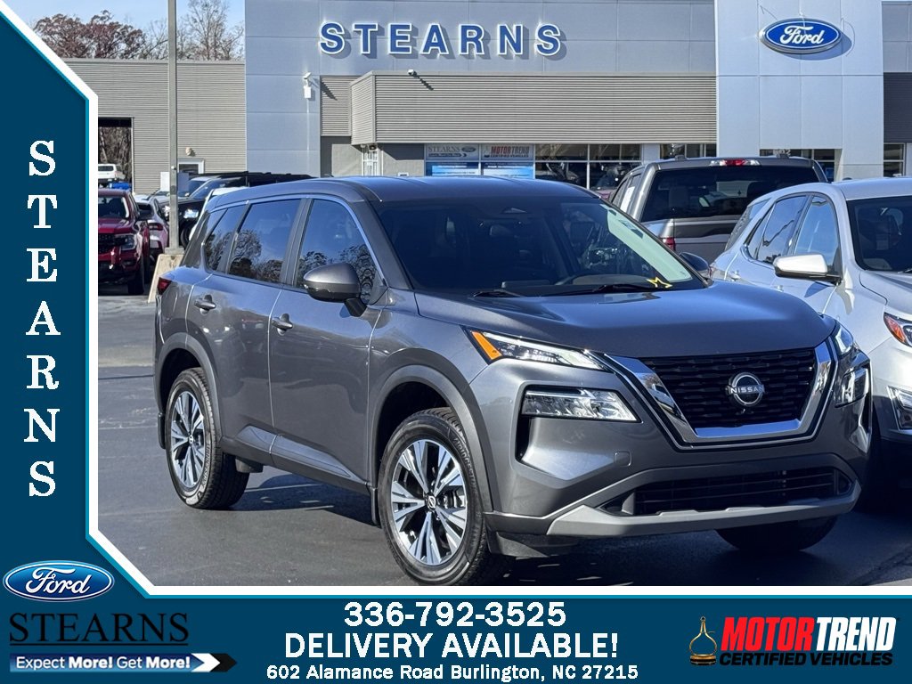 Used 2022 Nissan Rogue SV image 1