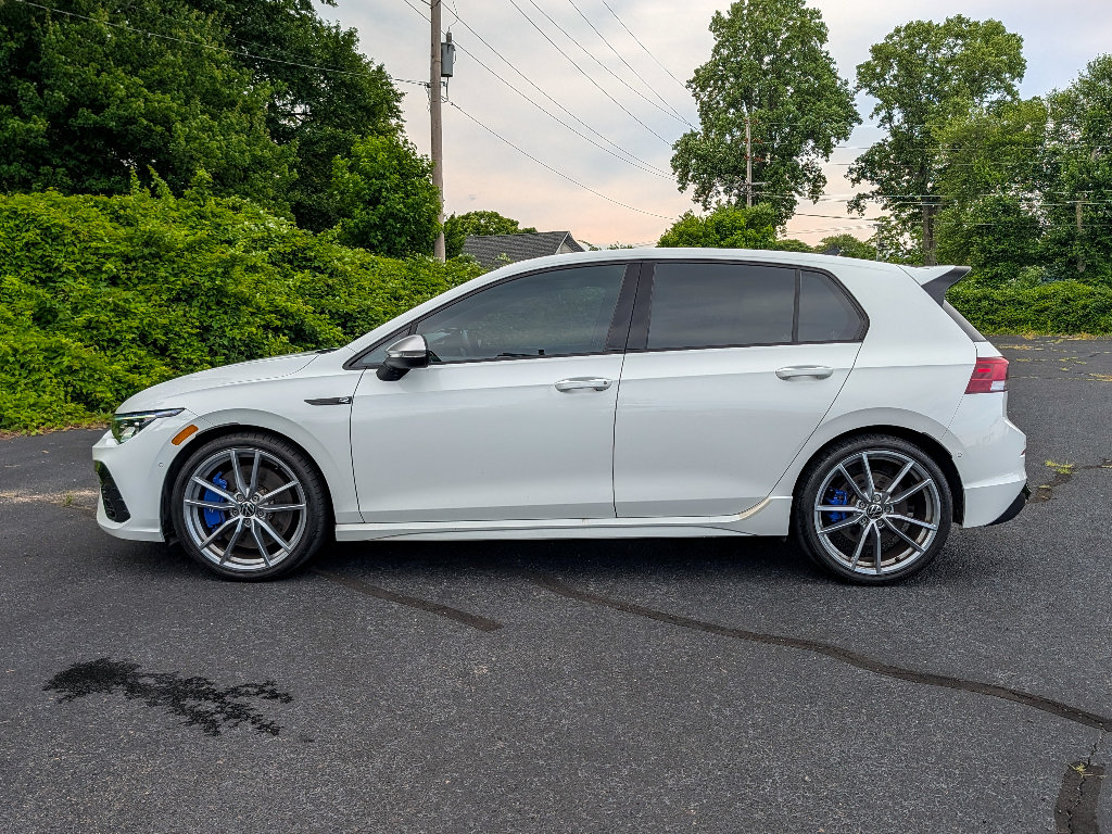 Used 2024 Volkswagen Golf R AWD/4WD image 9