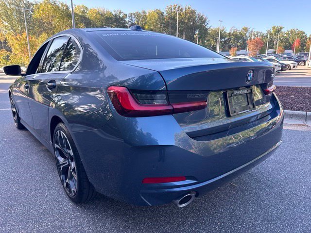 Certified 2026 BMW 330i Sedan w/ Premium Package RWD image 15