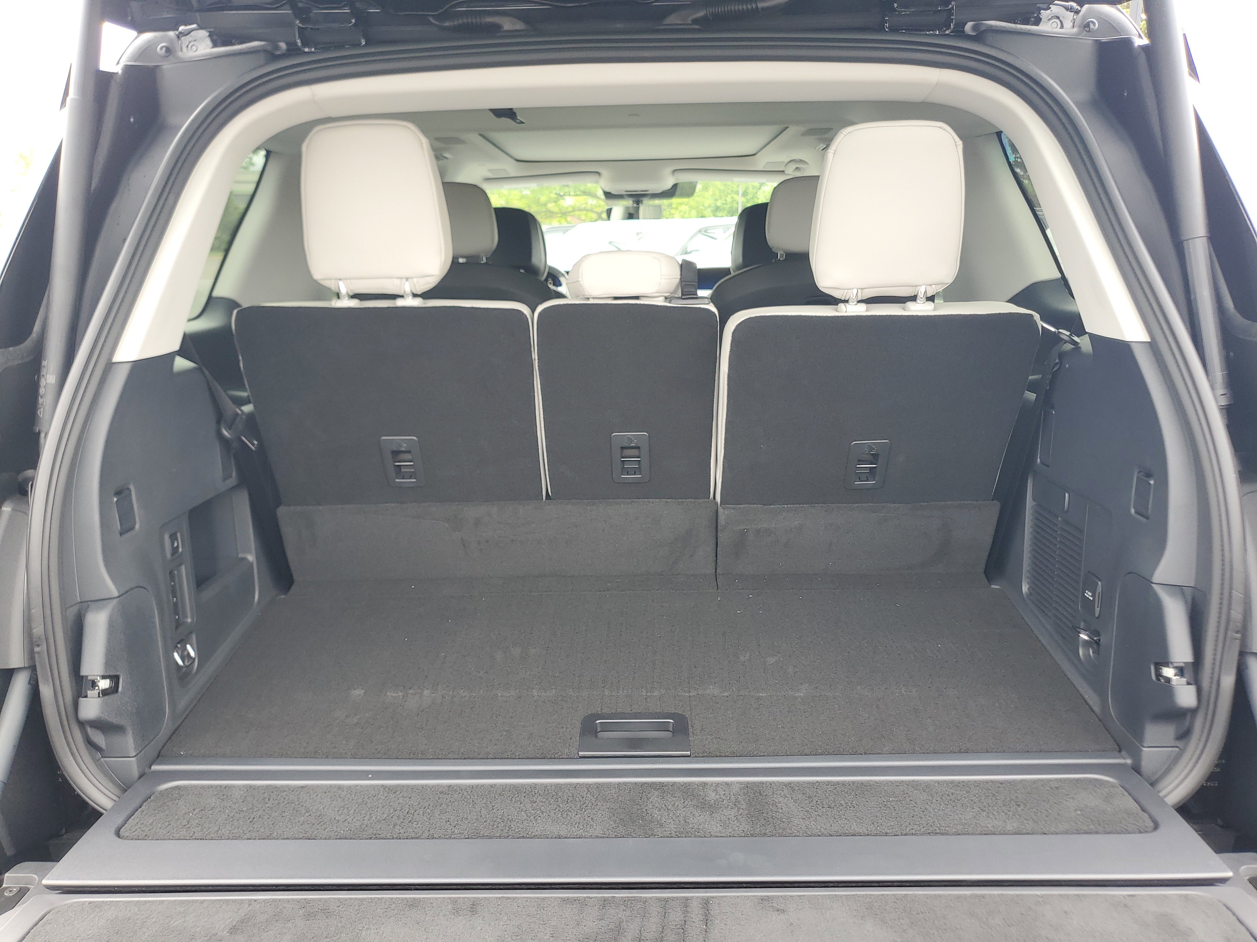 New 2026 Lincoln Navigator Reserve w/ Jet Appearance Package AWD/4WD image 30