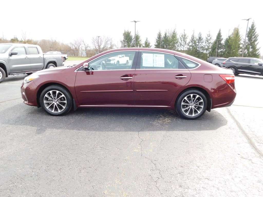 Used 2018 Toyota Avalon XLE Premium w/ Protection Package image 6