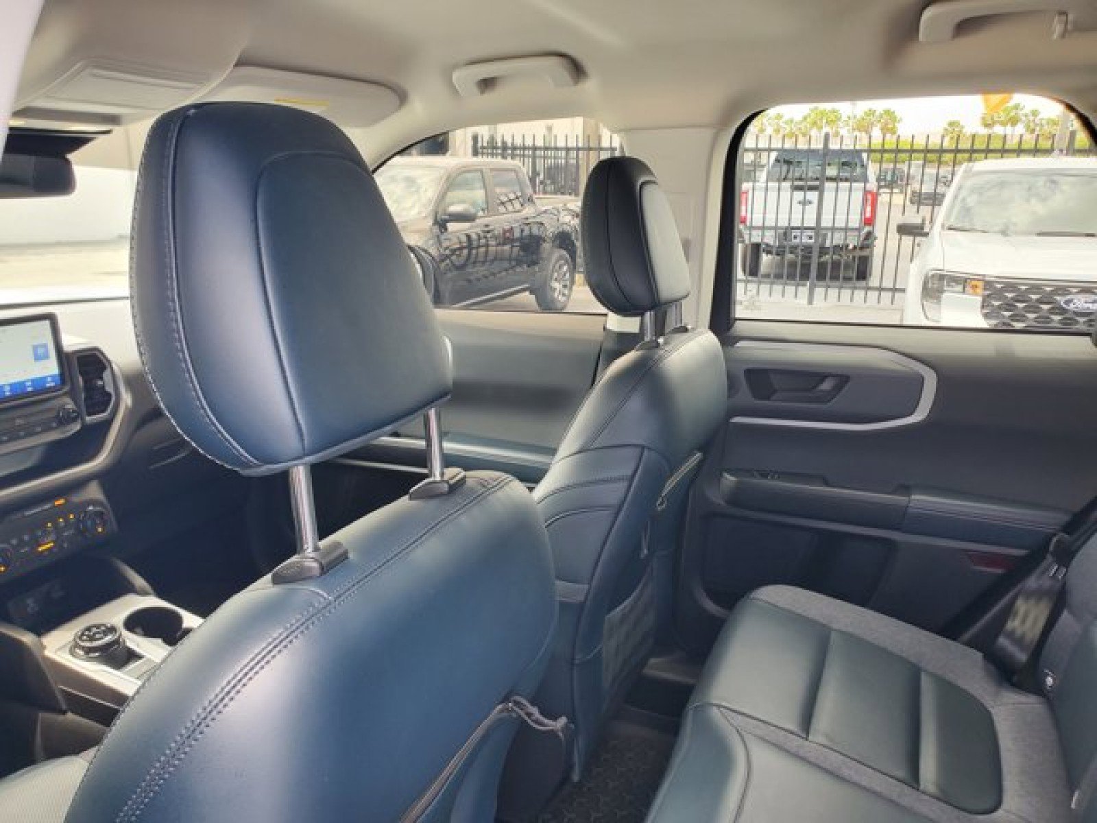 Used 2022 Ford Bronco Sport Outer Banks w/ Tech Package AWD/4WD image 29