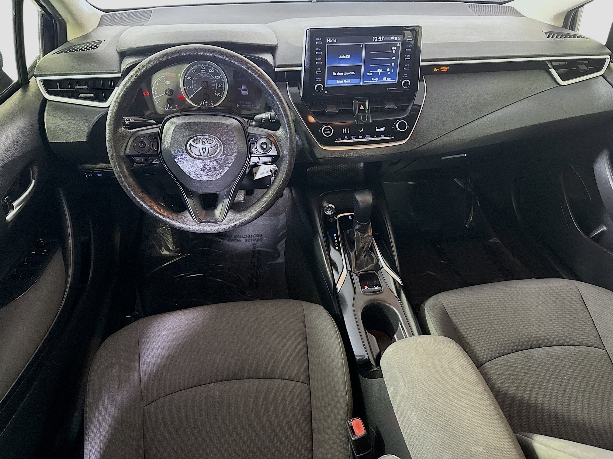 Used 2021 Toyota Corolla LE image 17