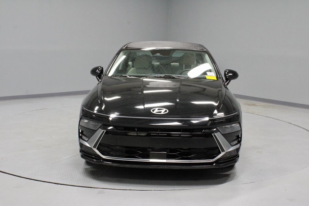 Used 2025 Hyundai Sonata SEL FWD image 6
