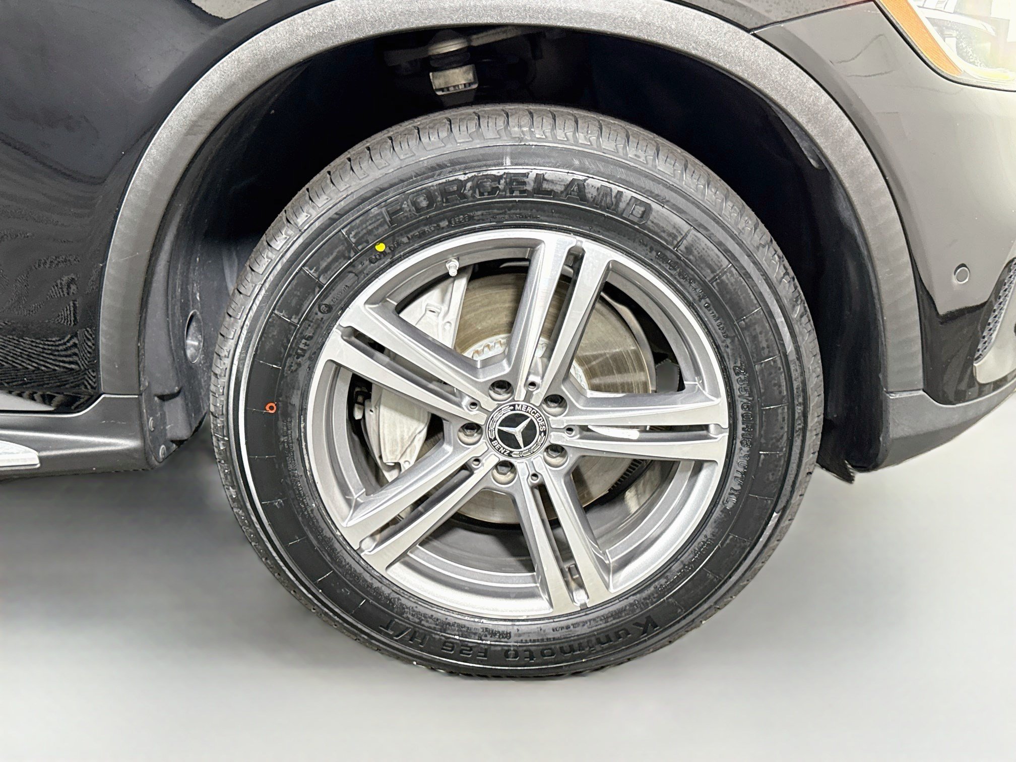 Used 2021 Mercedes-Benz GLC 300 w/ Premium Package image 32