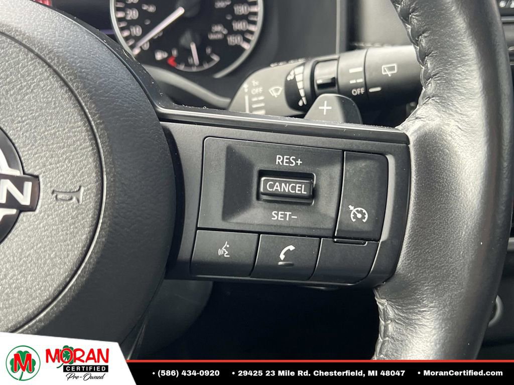 Used 2023 Nissan Rogue S AWD/4WD image 24