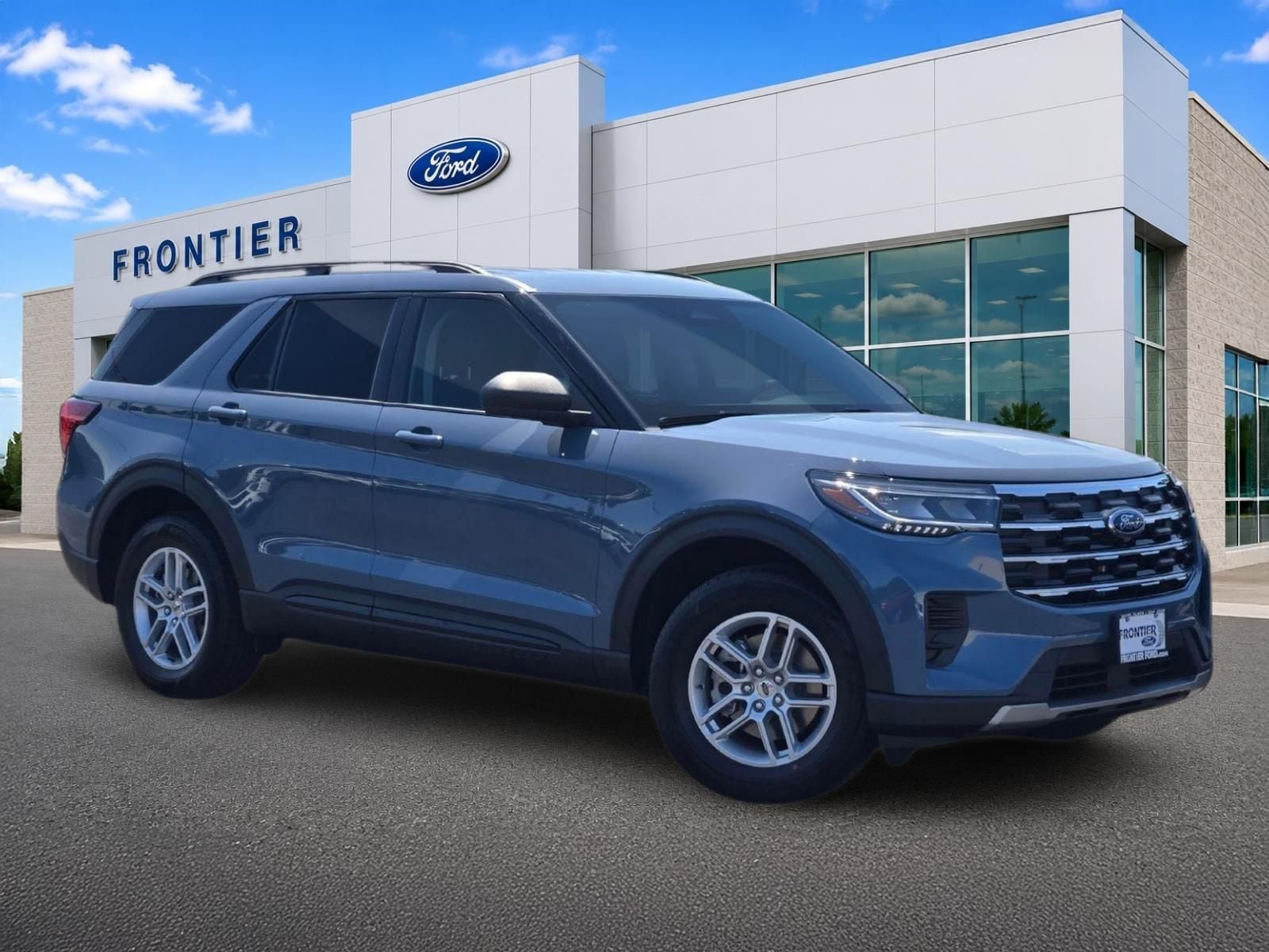 New 2026 Ford Explorer Active AWD/4WD image 1