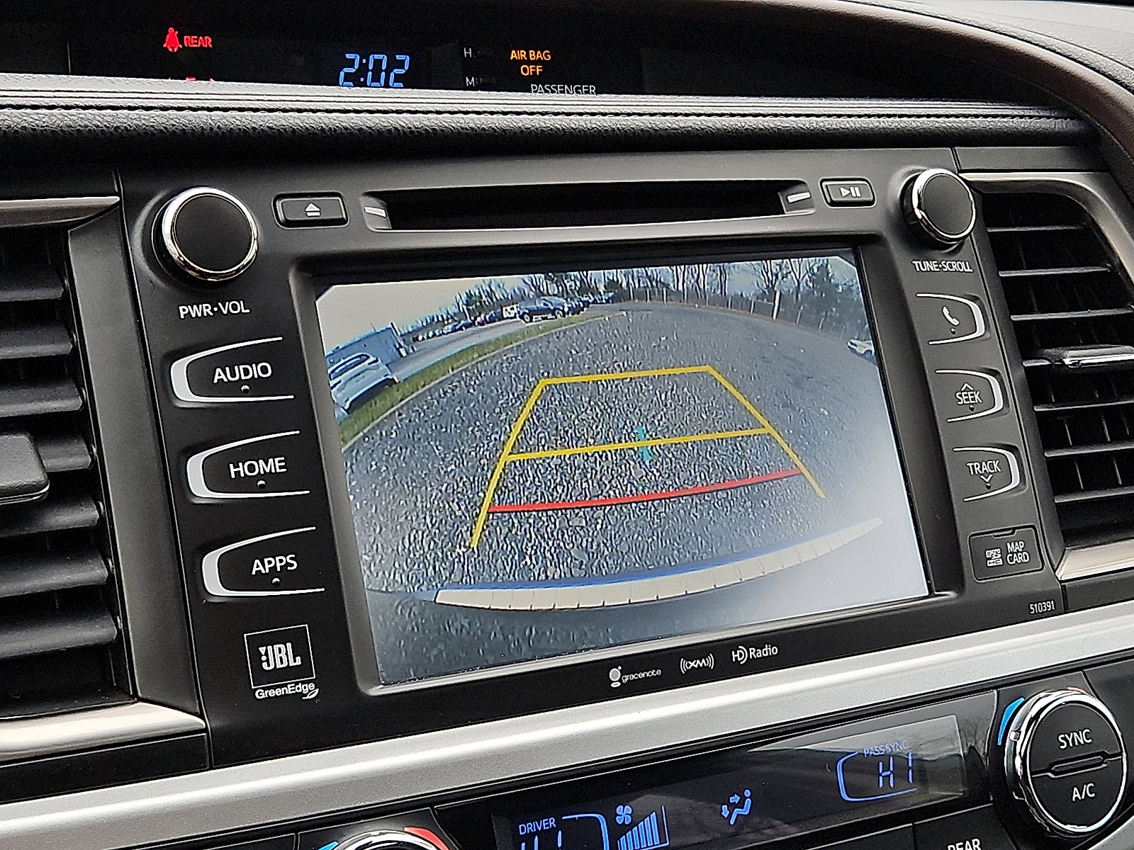 Used 2019 Toyota Highlander Limited image 19