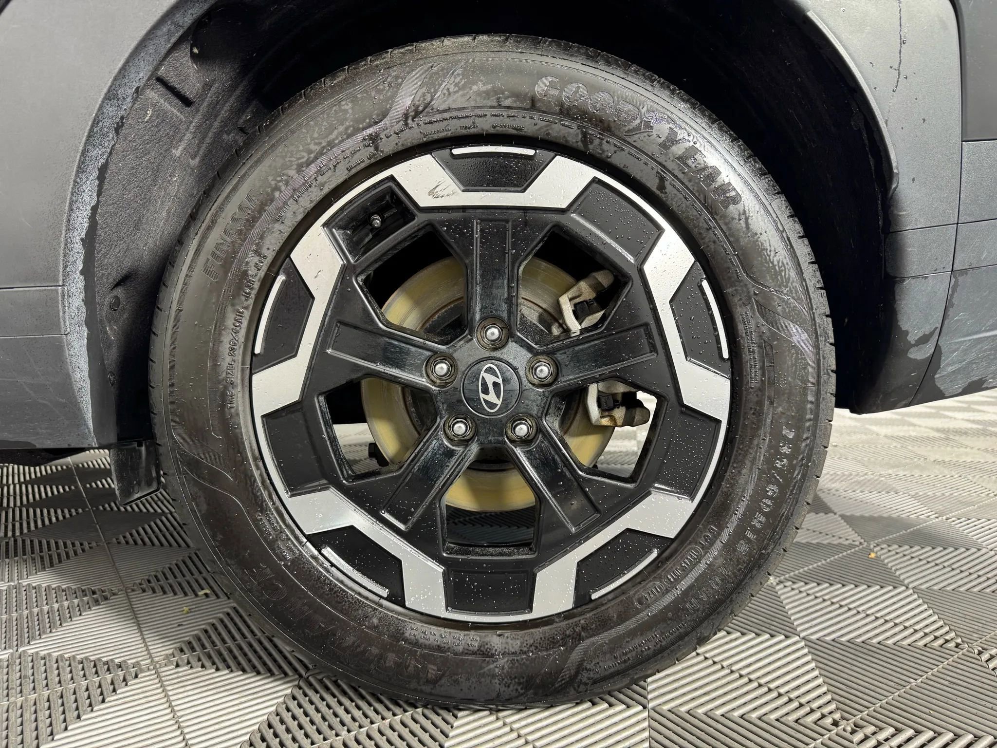 Used 2024 Hyundai Santa Fe SE image 46