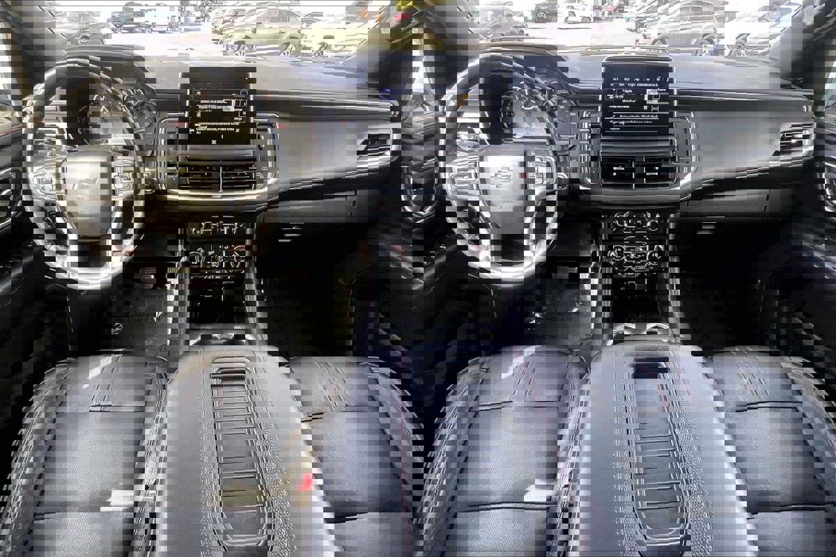 Used 2021 Chevrolet Tahoe RST image 12