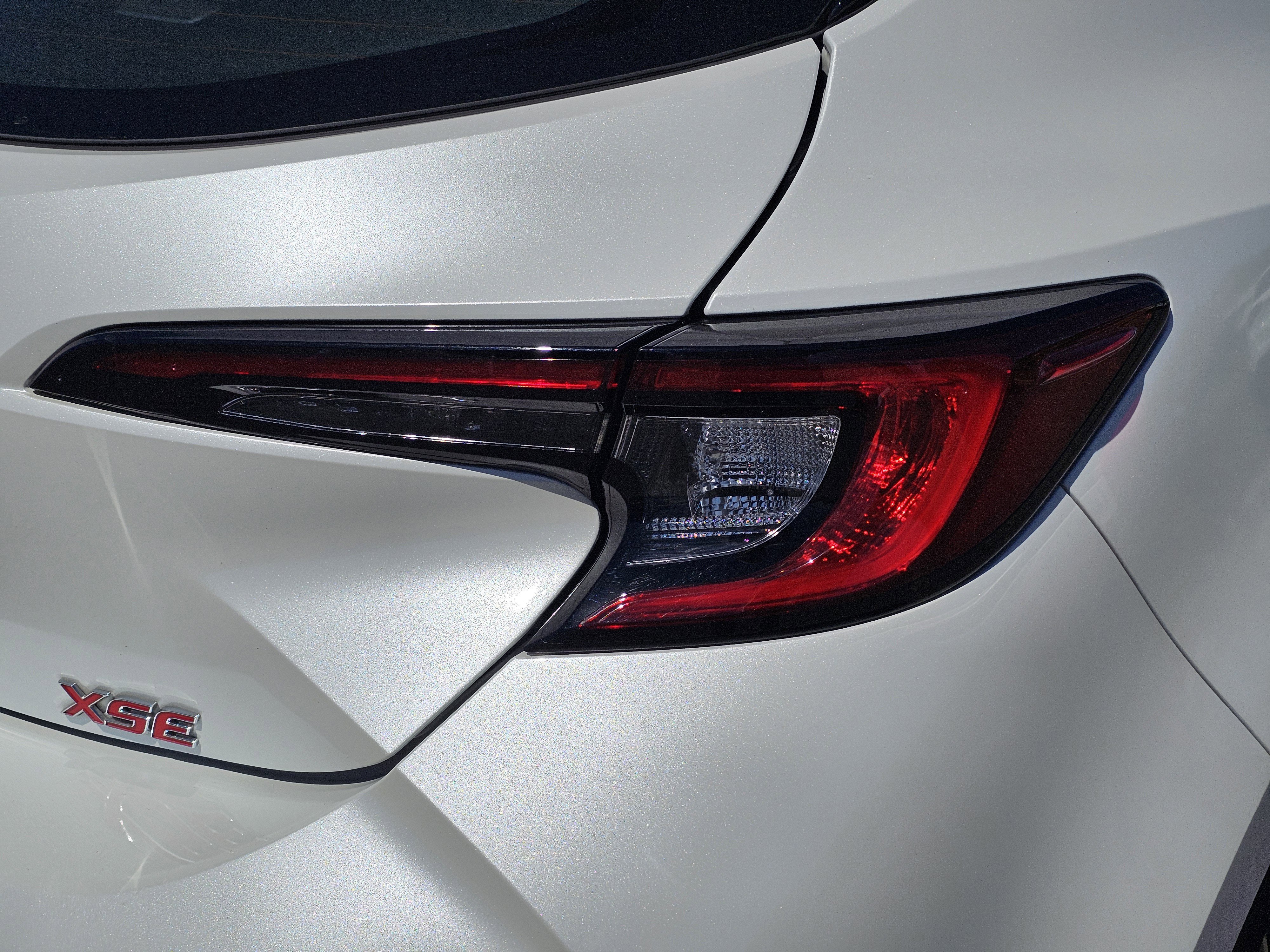 Used 2023 Toyota Corolla XSE FWD image 9