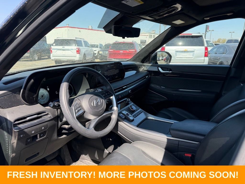 Used 2025 Hyundai Palisade Calligraphy image 8