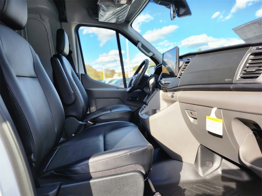 New 2026 Ford Transit 250 148 Medium Roof image 11