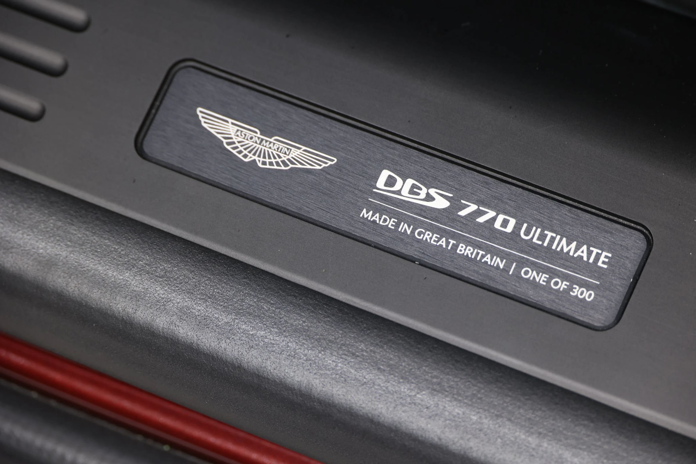 Used 2023 Aston Martin DBS Coupe RWD image 18