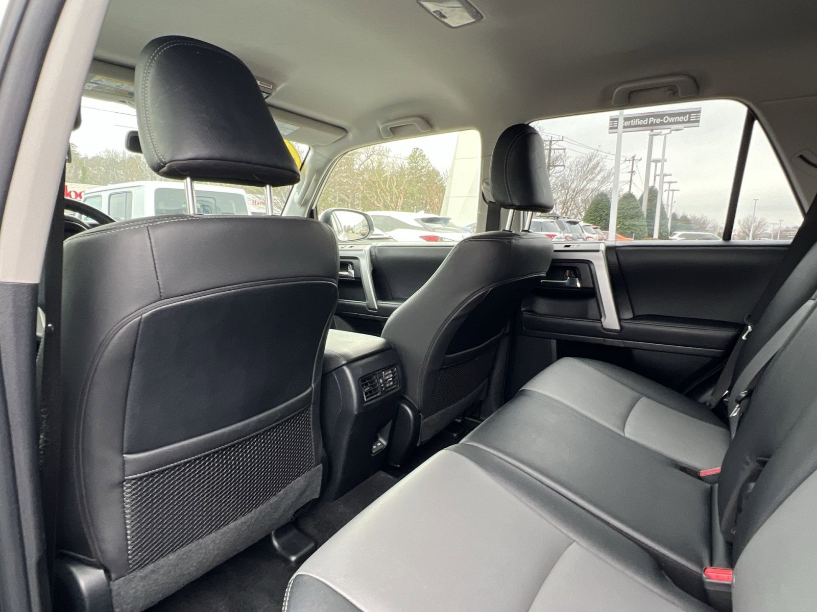 Used 2024 Toyota 4Runner SR5 Premium image 27