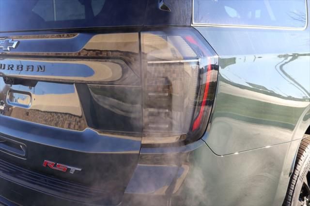New 2026 Chevrolet Suburban RST image 7