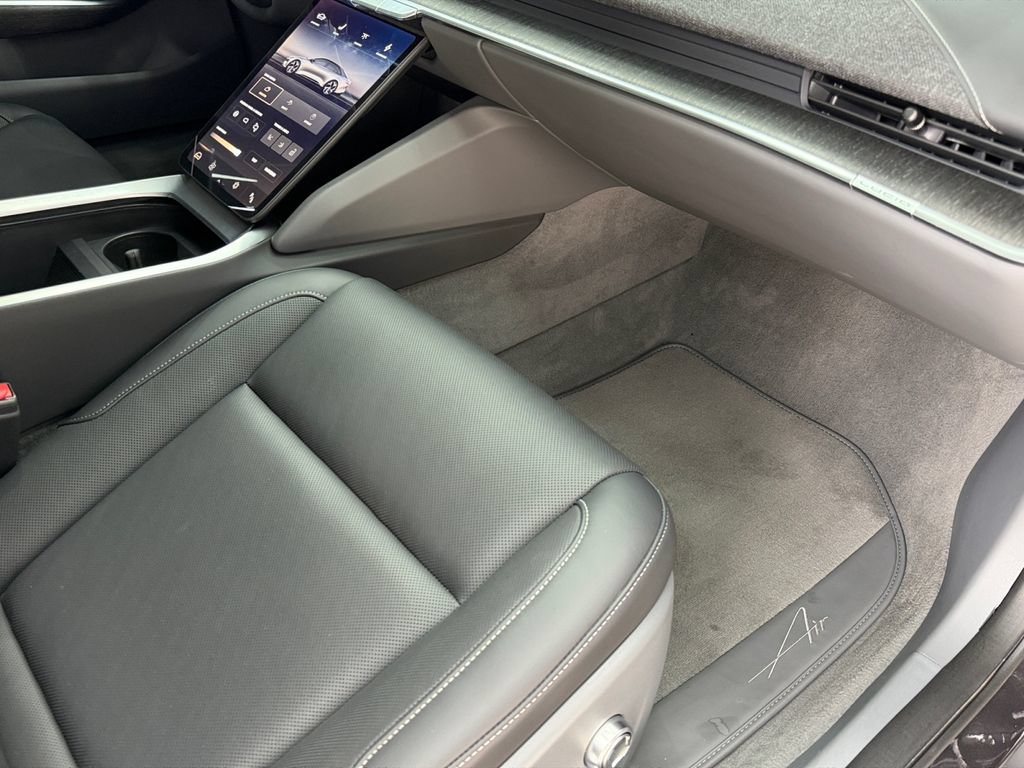 Used 2024 Lucid Air Touring AWD/4WD image 31