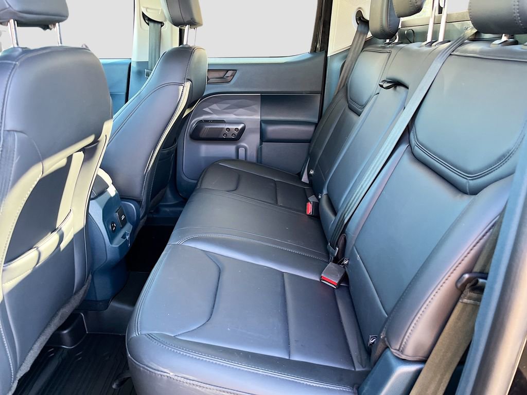 Used 2023 Ford Maverick Lariat w/ Lariat Luxury Package image 26